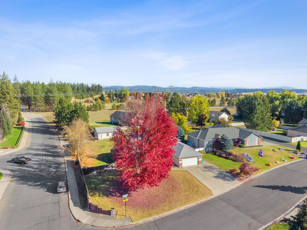 15024 N McKinnon Ct, Mead, WA 99201 photo 3