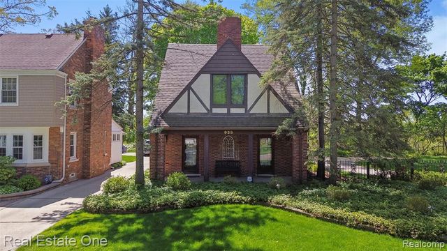 939 S Highland Street, Dearborn, MI 48124