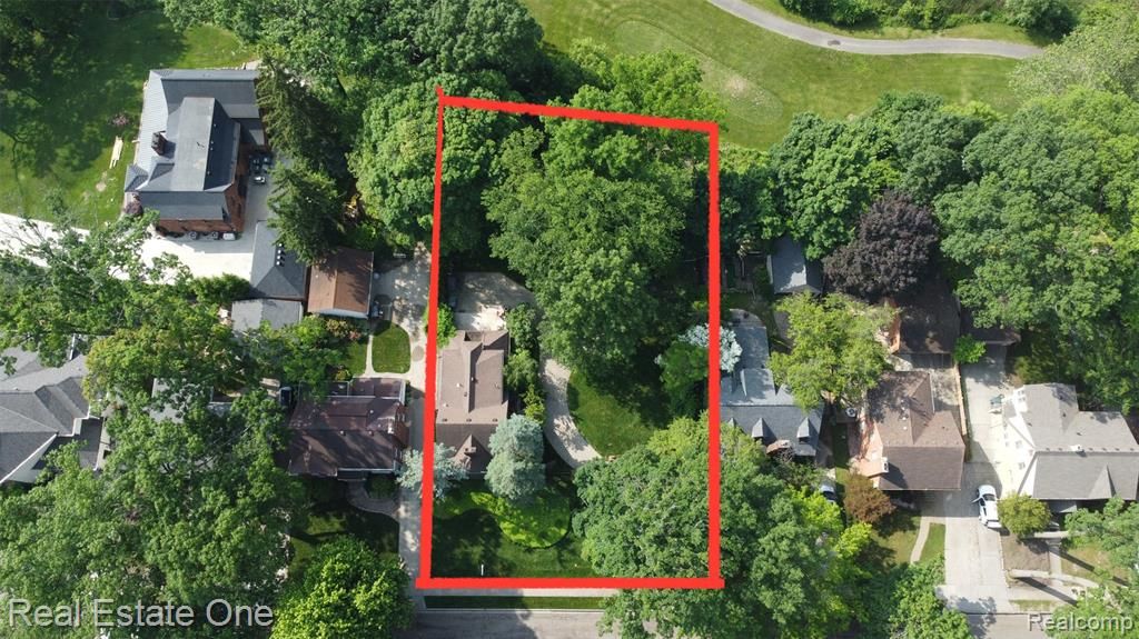 939 S Highland Street, Dearborn, MI 48124