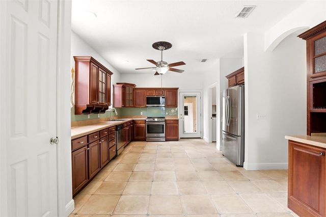 289 GARDEN STREET, Lake Helen, FL 32744