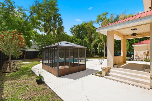 289 GARDEN STREET, Lake Helen, FL 32744