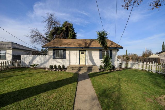 153 Almond Ave, Turlock, CA 95380