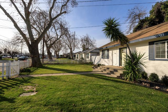 153 Almond Ave, Turlock, CA 95380