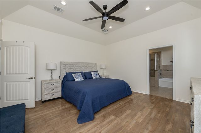 4265 Green Pastures, North Zulch, TX 77872