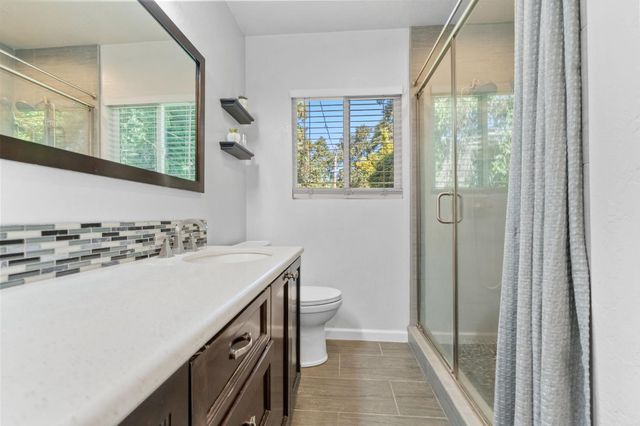 8850 Hildreth Ln, Stockton, CA 95212