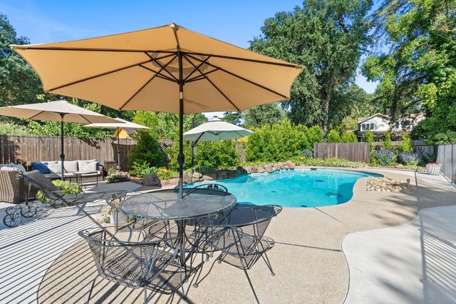 8850 Hildreth Ln, Stockton, CA 95212