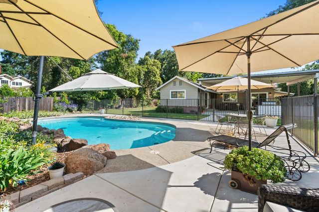 8850 Hildreth Ln, Stockton, CA 95212