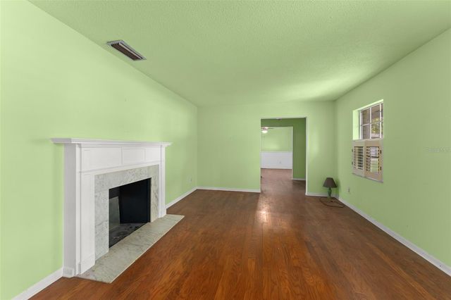 300 MONTICELLO DRIVE, Altamonte Springs, FL 32701