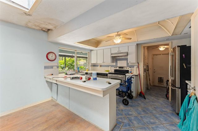 300 MONTICELLO DRIVE, Altamonte Springs, FL 32701