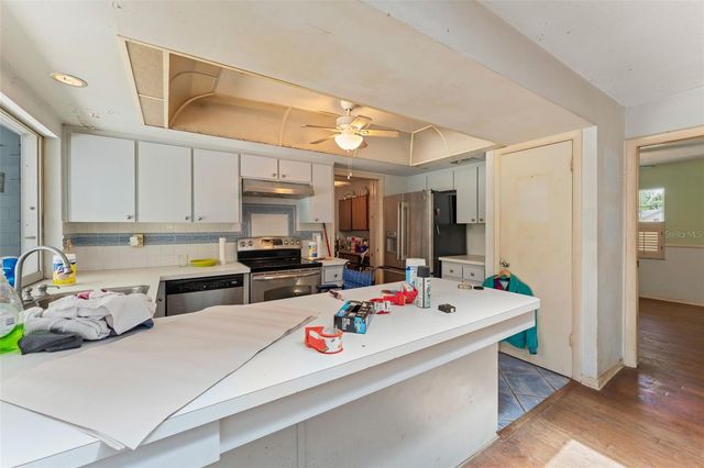 300 MONTICELLO DRIVE, Altamonte Springs, FL 32701