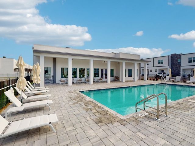 605 TRIKOMO DRIVE, Davenport, FL 33896