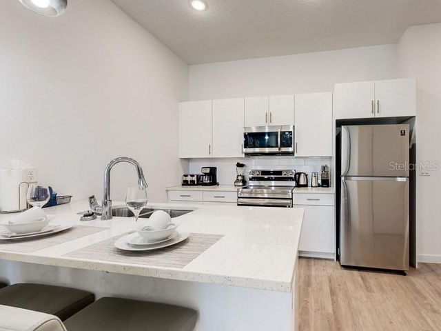 605 TRIKOMO DRIVE, Davenport, FL 33896