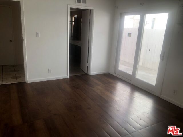 8159 ALDEA Avenue, Van Nuys (los Angeles), CA 91406