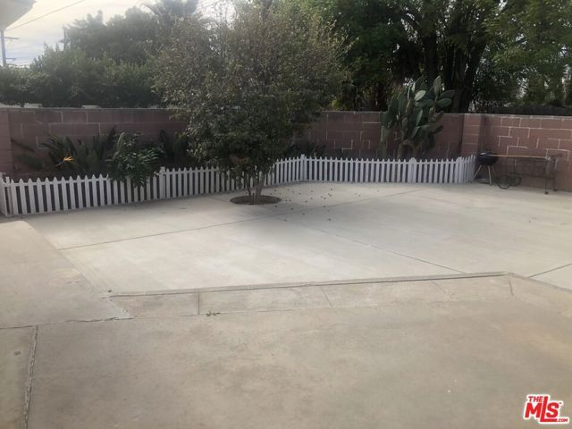 8159 ALDEA Avenue, Van Nuys (los Angeles), CA 91406