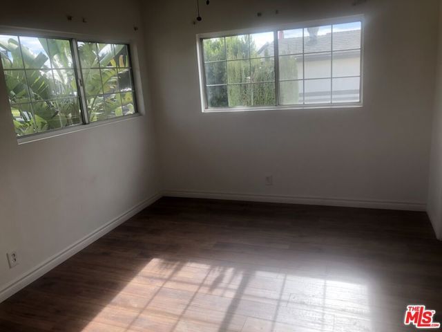 8159 ALDEA Avenue, Van Nuys (los Angeles), CA 91406