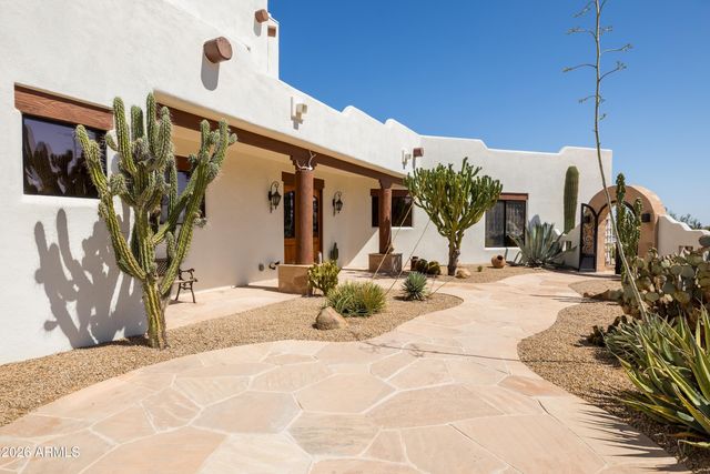 17506 E Rancho Tierra Drive, Rio Verde, AZ 85263