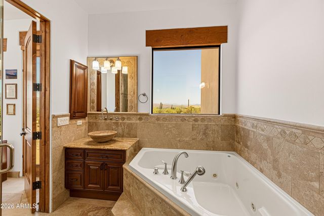 17506 E Rancho Tierra Drive, Rio Verde, AZ 85263