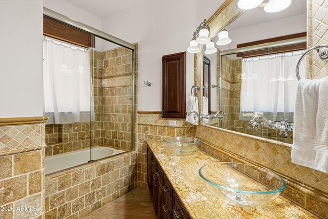 17506 E Rancho Tierra Drive, Rio Verde, AZ 85263