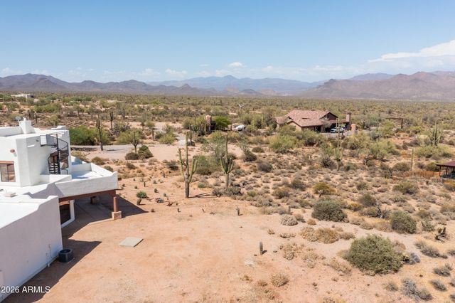 17506 E Rancho Tierra Drive, Rio Verde, AZ 85263