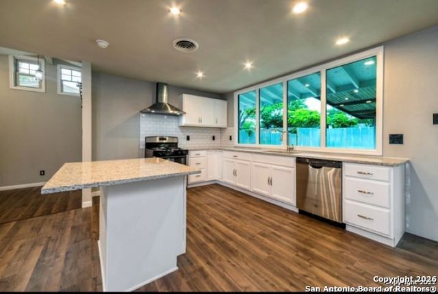 3715 Electra Dr, San Antonio, TX 78218