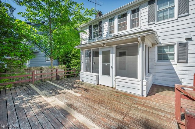 137 N Rose Boulevard, Akron, OH 44302