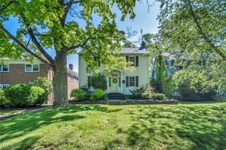 137 N Rose Boulevard, Akron, OH 44302