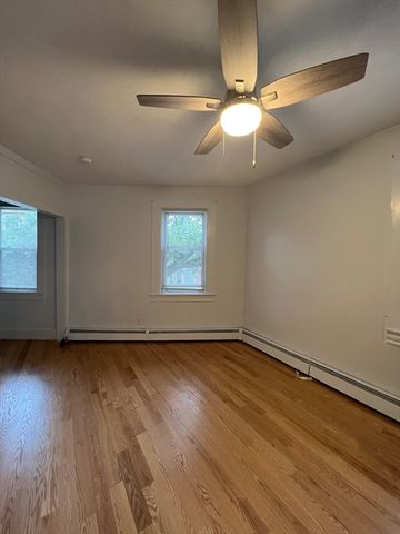 97A Hampshire St 2, Cambridge, MA 02139