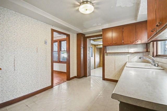 3514 N Opal Avenue, Chicago, IL 60634