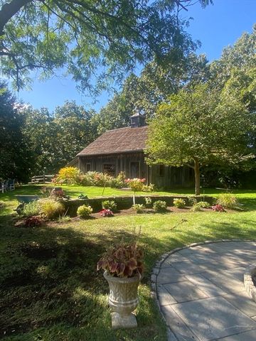 151 Oakland Street, Wellesley, MA 02481