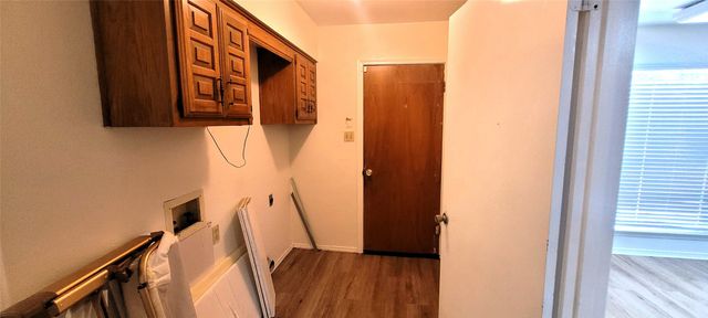 206 Sagebrush Lane, Waxahachie, TX 75165