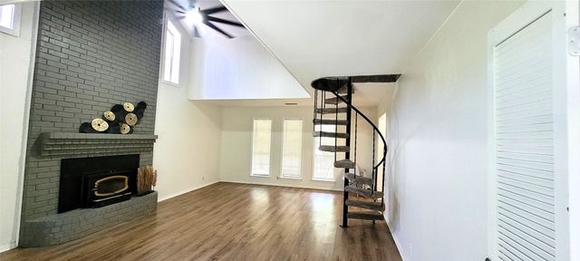 206 Sagebrush Lane, Waxahachie, TX 75165