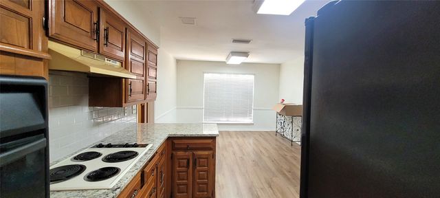 206 Sagebrush Lane, Waxahachie, TX 75165