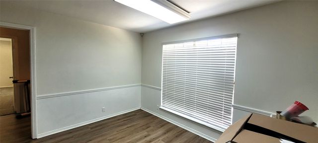 206 Sagebrush Lane, Waxahachie, TX 75165