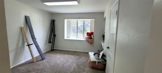 206 Sagebrush Lane, Waxahachie, TX 75165