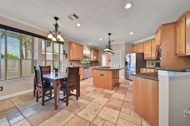 2335 River Rock Trail, Kingwood, TX 77345