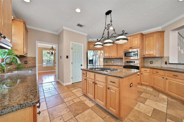 2335 River Rock Trail, Kingwood, TX 77345