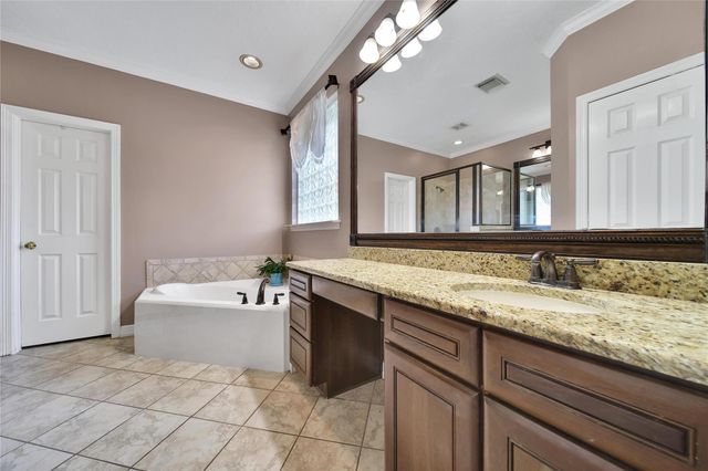 2335 River Rock Trail, Kingwood, TX 77345