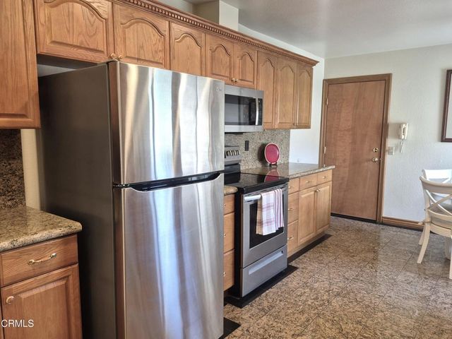 26132 Village 26, Camarillo, CA 93012