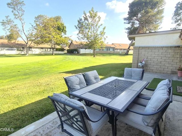 26132 Village 26, Camarillo, CA 93012