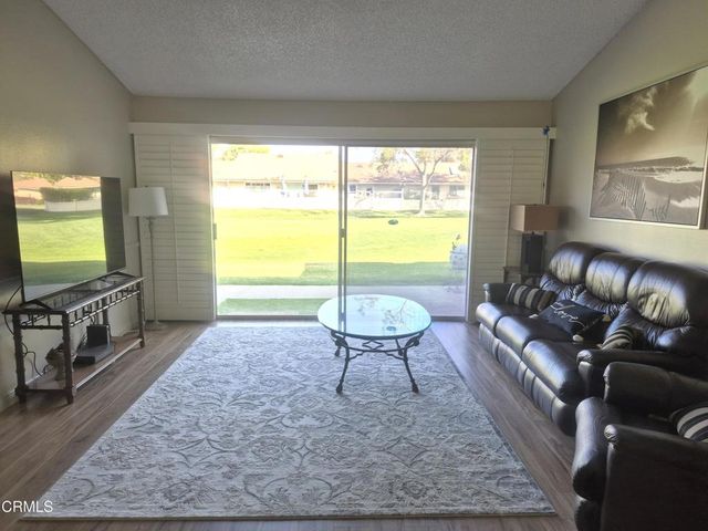 26132 Village 26, Camarillo, CA 93012