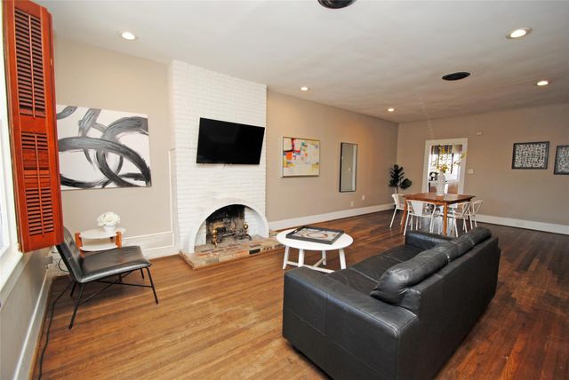 1110 Missouri Street, Houston, TX 77006