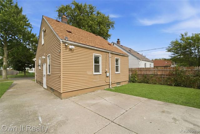 6454 Vaughan Street, Detroit, MI 48228