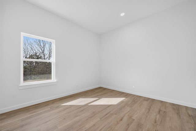 555 Burrell Drive, Dallas, TX 75232