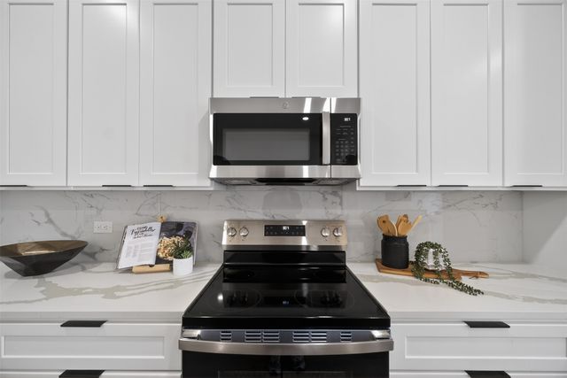 555 Burrell Drive, Dallas, TX 75232