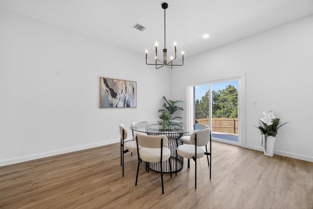 555 Burrell Drive, Dallas, TX 75232