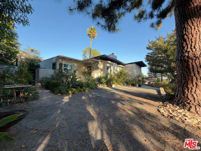 3323 Reta Street, La Crescenta, CA 91214