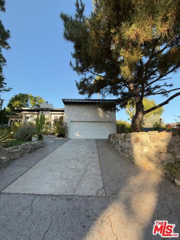 3323 Reta Street, La Crescenta, CA 91214
