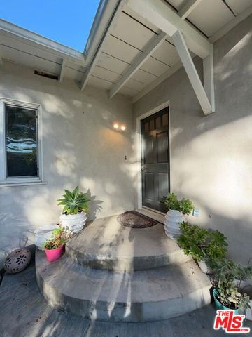 3323 Reta Street, La Crescenta, CA 91214