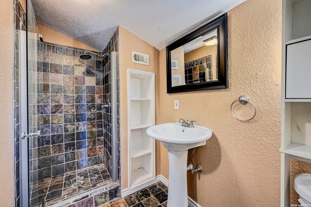 1125 HIGH POINT LN, Spring Branch, TX 78070