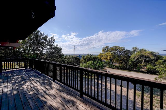 1125 HIGH POINT LN, Spring Branch, TX 78070
